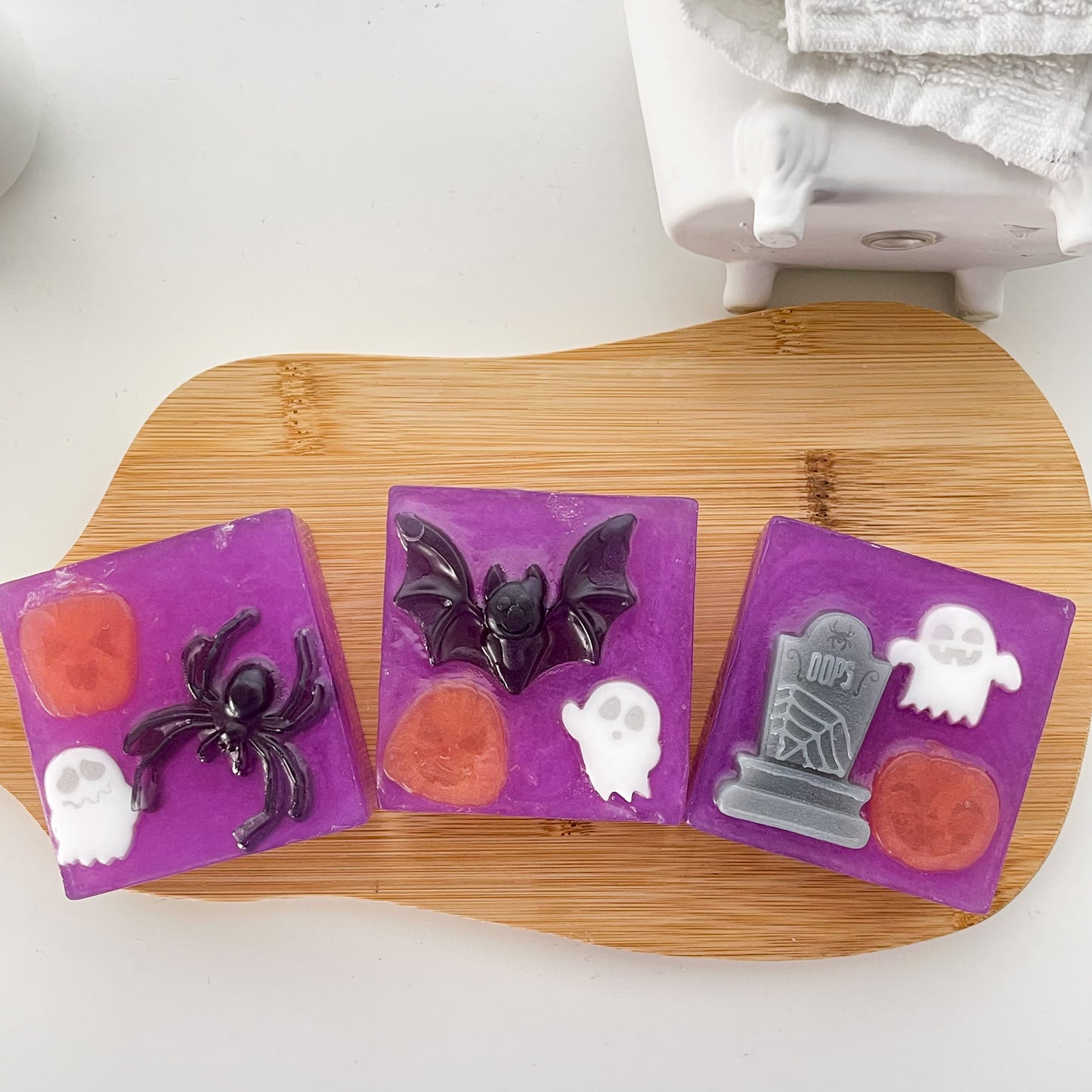 Halloween Bar